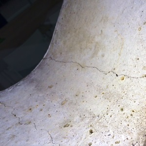 haarscheuren beton injecteren herstellen